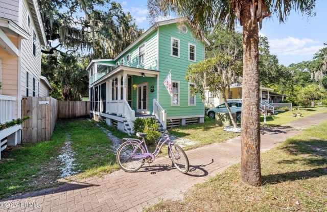 1005 13th Street - 1005 13th Street, Port Royal, SC 29935
