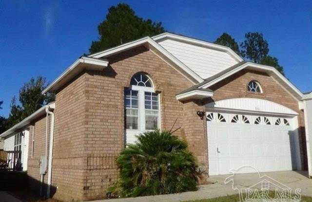 2060 Cambridge Cir photos photos