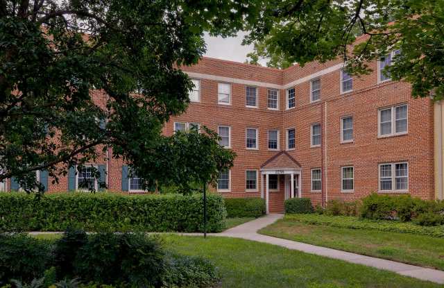 Comfort, Convenience  Charm in a Hidden Gem Neighborhood photos photos
