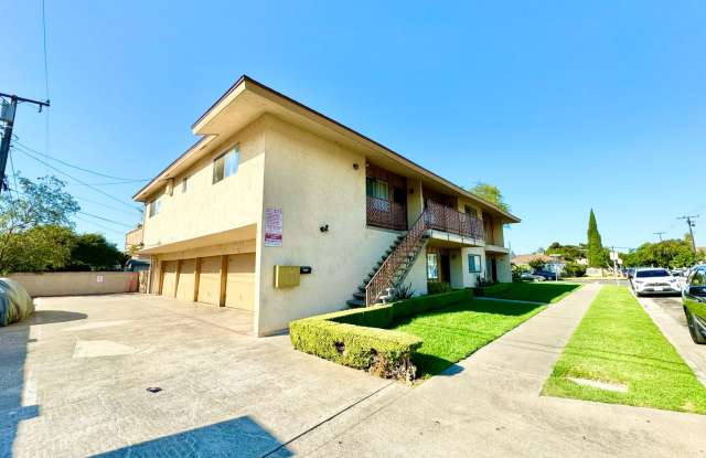 Monroe - Larson photos photos Monroe - Larson photos photos