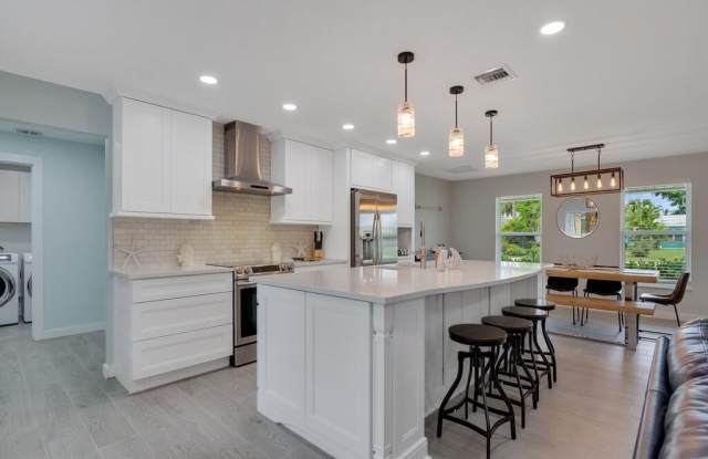 606 Conn Way - 606 Conn Way, Vero Beach, FL 32963