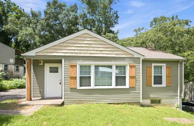 Pet Friendly Three Bedroom! photos photos Pet Friendly Three Bedroom! photos photos