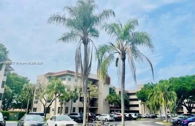 1811 Sabal Palm Dr photos photos