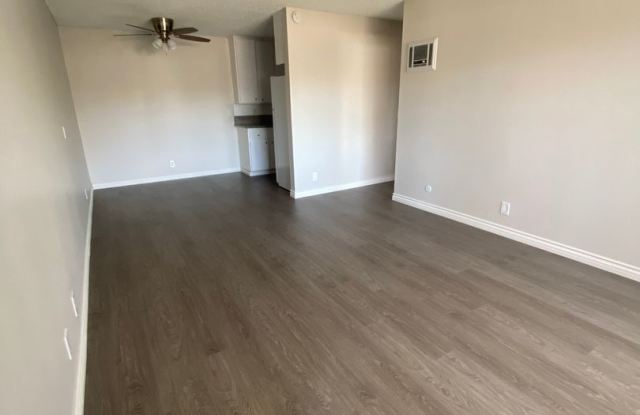 Cordova Apts photos photos