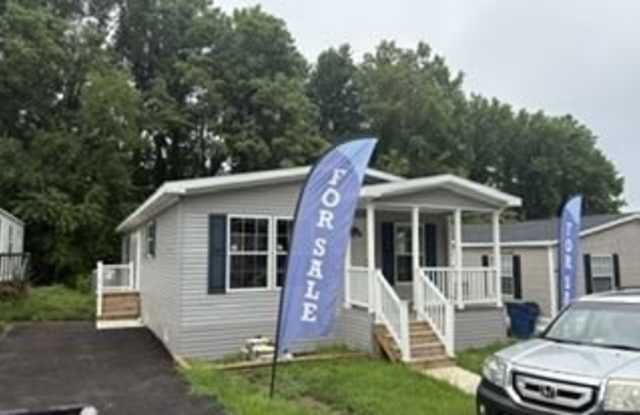 9406 Dogwood Park Street Gallery 1