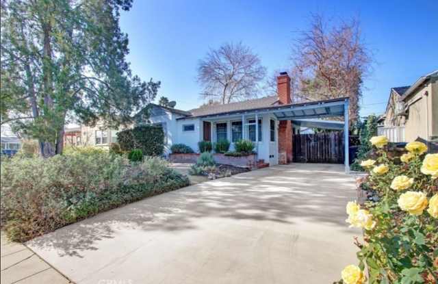 Spacious 3BR Home with Bonus Room in Magnolia Park! photos photos
