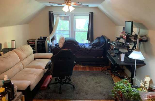 135 Merriam Ave. photos photos