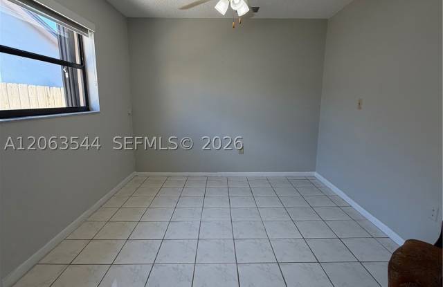 10903 SW 146th Ct Gallery 4
