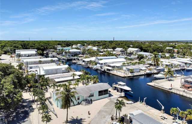 927 Tropical Ln photos photos