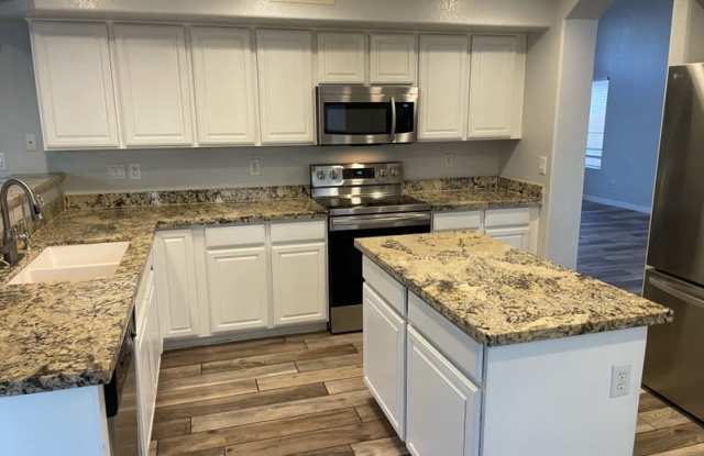 6946 N 74th Ave photos photos 6946 N 74th Ave photos photos