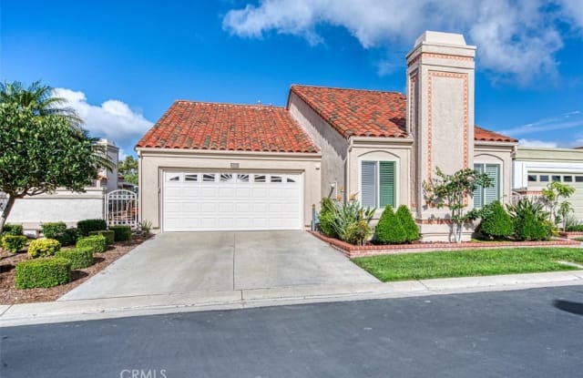 28403 Borgona - 28403 Borgona, Mission Viejo, CA 92692