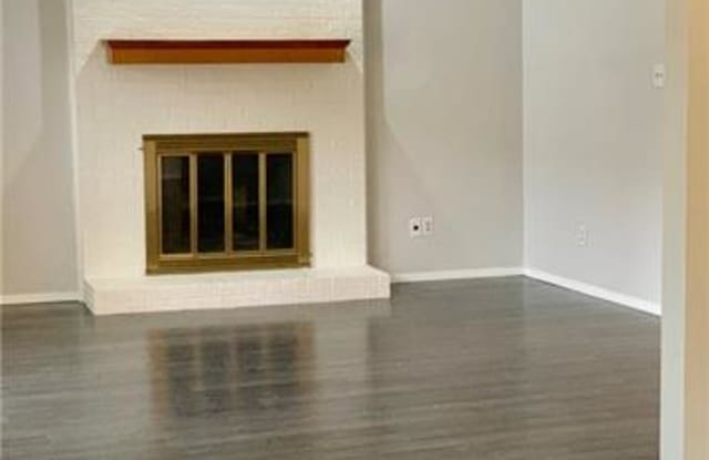 821 Shady Glen Lane Gallery 4