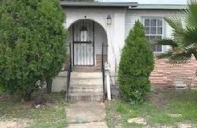 207 BRADFORD AVE unit: 1 photos photos 207 BRADFORD AVE unit: 1 photos photos