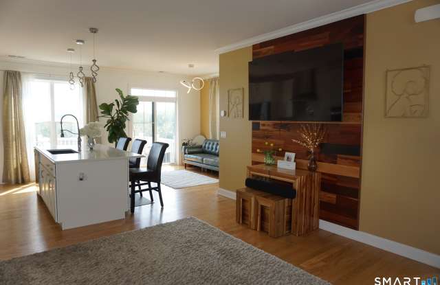 127 Brentwood Circle Gallery 1