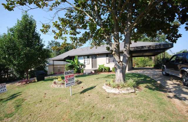 1414 21st Avenue E- 3 bed 2 bath photos photos