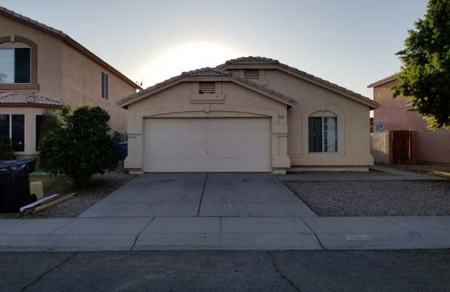 910 N Swan Dr - 910 North Swan Drive, Gilbert, AZ 85234