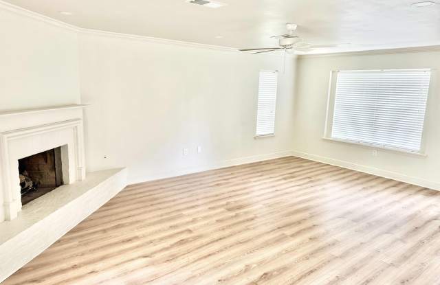 7980 Lasalle Avenue Gallery 4