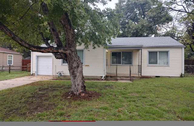 Cute 3 Bedroom 1 Bath Home Gallery 1