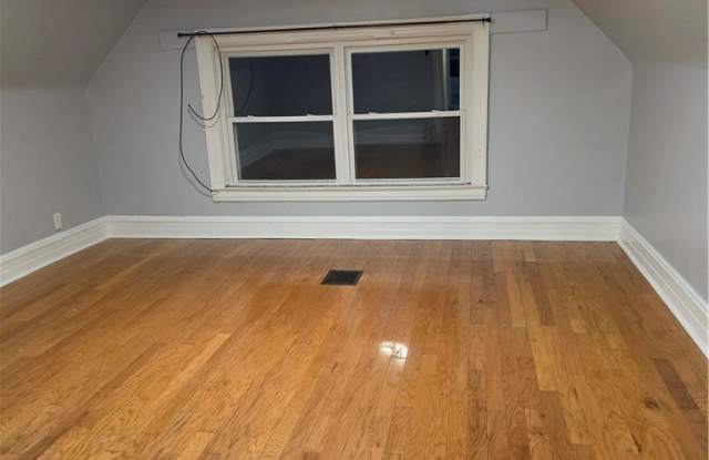 255 Ashland Avenue Gallery 4