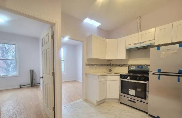 2146 Atlantic Ave # 2R Gallery 1