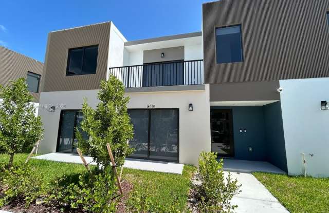 14560 SW 261st Ter photos photos
