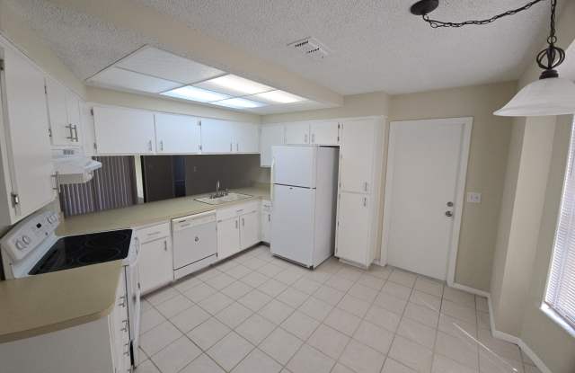9025 Glenmoor Ln. Gallery 2