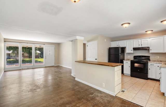 Single Family Home for Rent in Riverview Gardens School District! Gallery 3