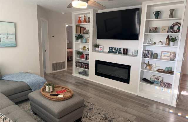 5231 POMPANO Road Gallery 4