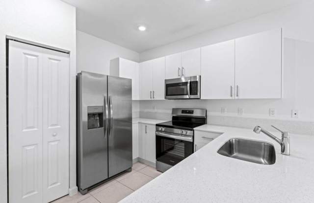 5515 NW 27th Street, Lauderhill, FL 33313 photos photos