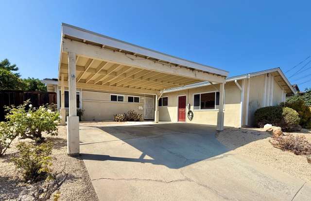 Coming Soon! Home with a View and Solar photos photos