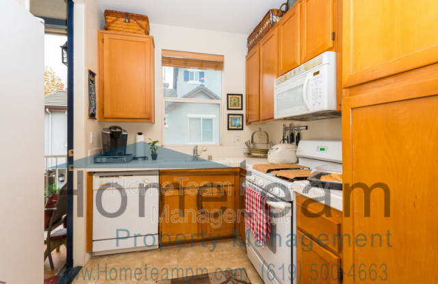 1549 Barberry Place Gallery 1