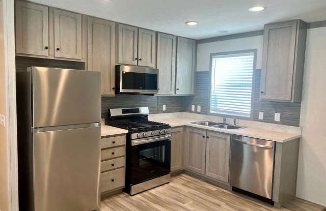 25272 Nuway Avenue photos photos