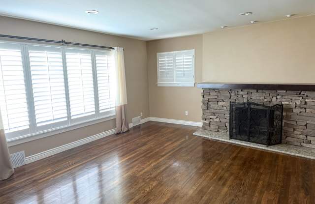 Beautifully remodeled home less than a block from WSU and the McKay Dee surgical center Gallery 3