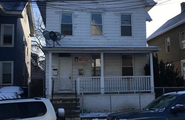 271 Lloyd Street - 271 Lloyd Street, New Haven, CT 06513 271 Lloyd Street - 271 Lloyd Street, New Haven, CT 06513