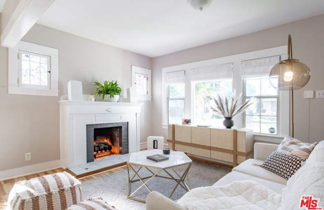 626 Boccaccio Ave - 626 Boccaccio Avenue, Los Angeles, CA 90291 626 Boccaccio Ave - 626 Boccaccio Avenue, Los Angeles, CA 90291