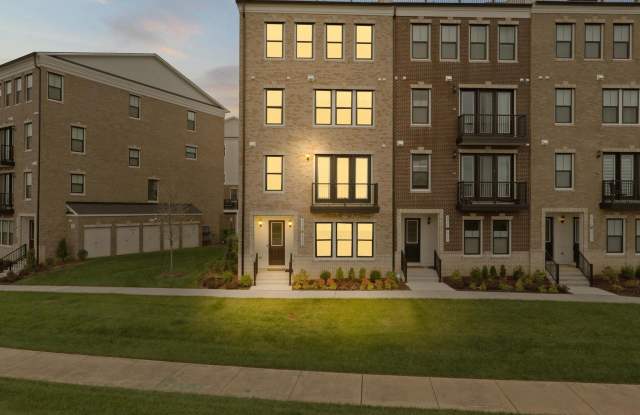 20789 LAMLASH TERRACE photos photos