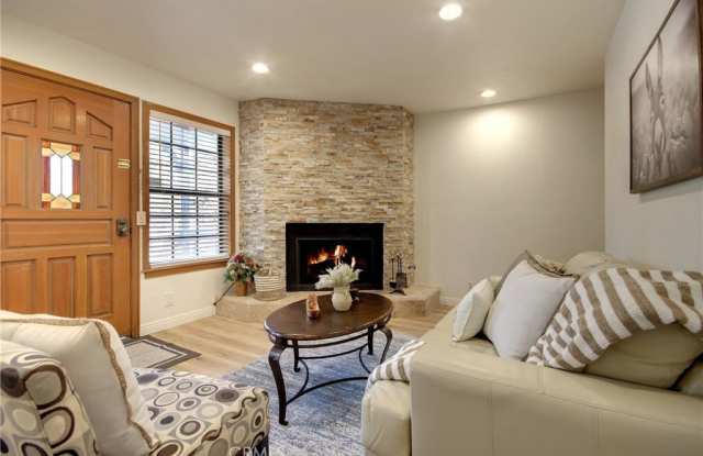 430 E Country Club Boulevard photos photos 430 E Country Club Boulevard photos photos