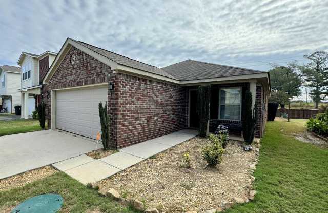 119 Elmhurst Drive - 119 Elmhurst Drive, Harvest, AL 35749