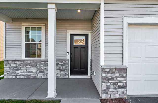 12624 Erskin Street Northeast Gallery 2