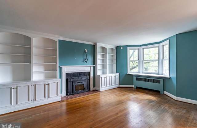 6435 BLENHEIM ROAD Gallery 4