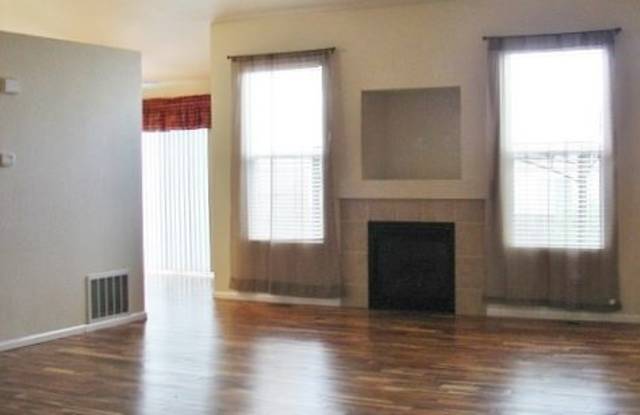 1355 Legend Oak Dr. Gallery 2