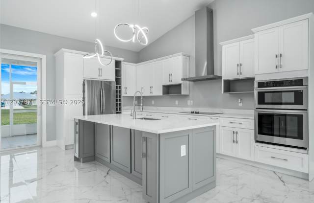 1025 Greenway Ter Gallery 3
