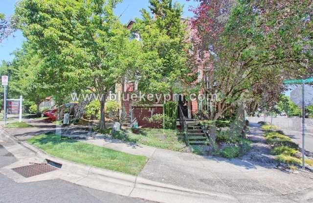 3 Bed, 2.5 Bath Townhome in Hillsboro Near Quatama Park and Intel's Ronler Acres Campus photos photos
