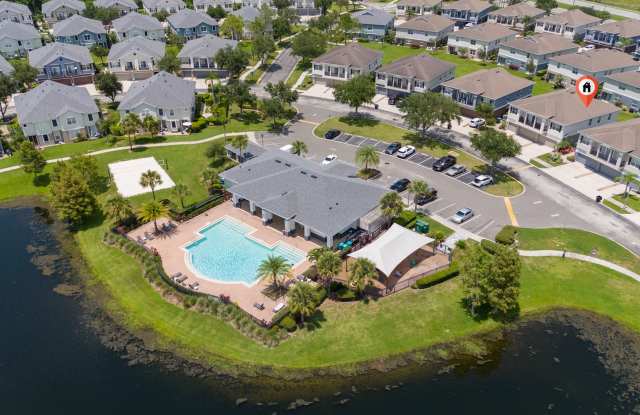 Beautifully updated condo featuring 3 spacious bedrooms, 2.5 bathrooms, a 2-car garage - 6522 South Goldenrod Road, Orlando, FL 32822