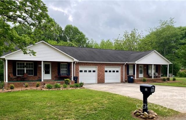 112 Fesperman Street photos photos