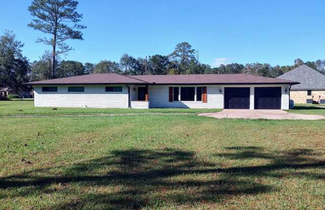 105 Rolling Hills - 105 Rolling Hills Drive, Hardin County, TX 77657