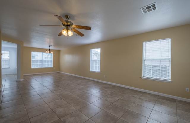 Spacious 4-Bedroom Home in Prime Round Rock Location! photos photos