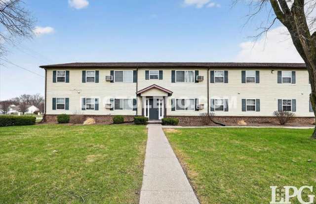 1230 Bedford Woods Dr.-4 photos photos