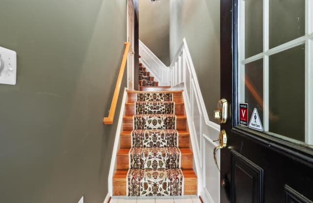 42539 REGAL WOOD Drive Gallery 3