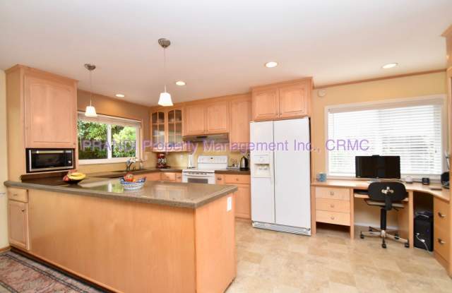 130 Meriam Dr Gallery 3